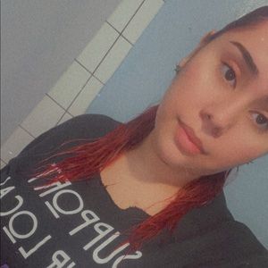 Meet your Posher, Alondra